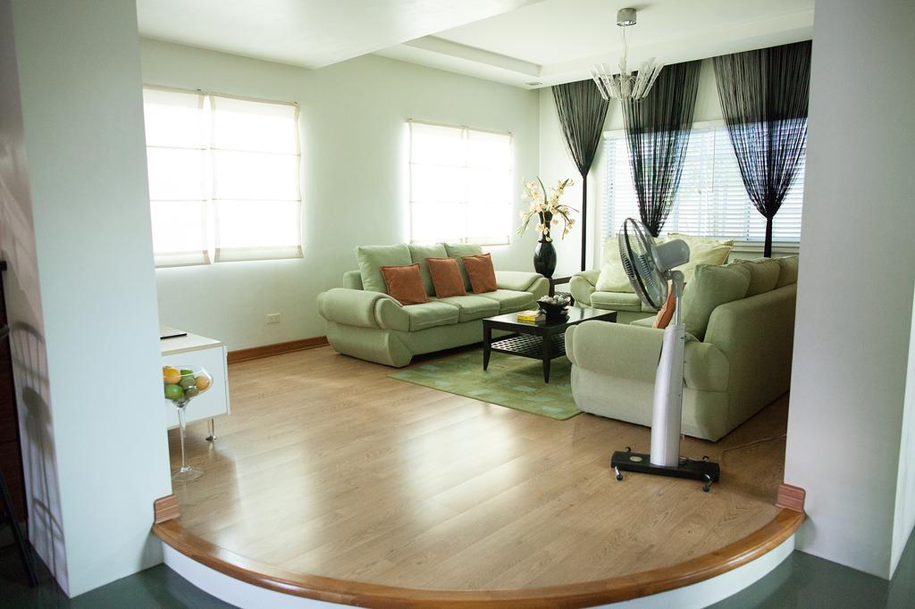 Sir Nico Guesthouse And Resort Pulilan Екстер'єр фото