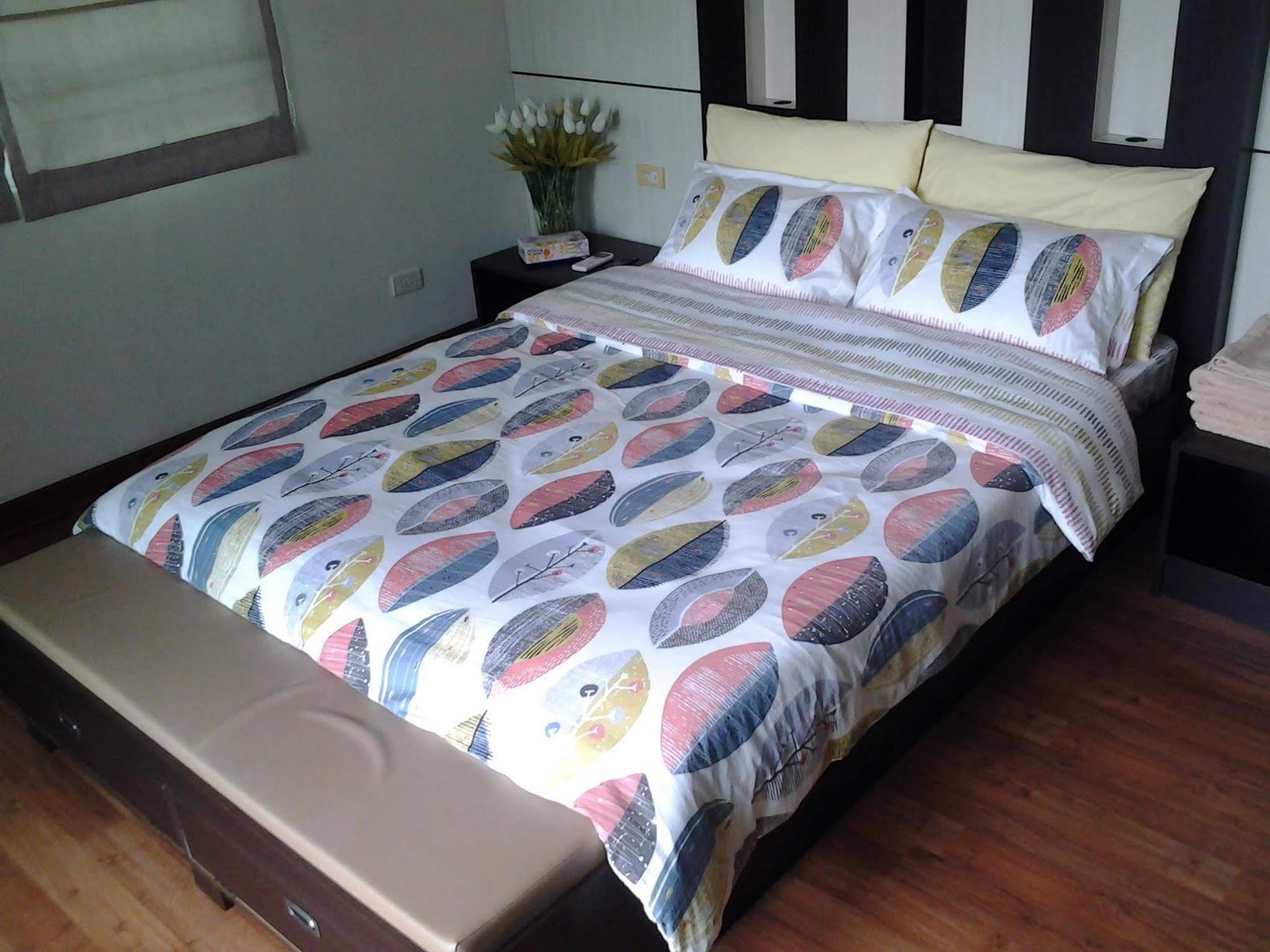 Sir Nico Guesthouse And Resort Pulilan Екстер'єр фото