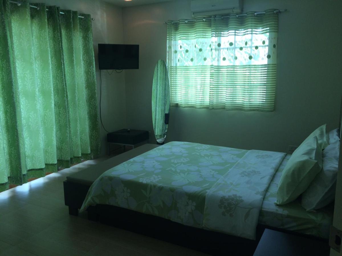 Sir Nico Guesthouse And Resort Pulilan Екстер'єр фото